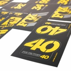 FOX Decal Kit 2019 AM Heritage For Suspension Fork And Rear Shock - Yellow -Abus Shop 331555 02 d 696423