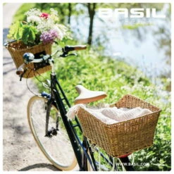 Basil Cento Rattan Look Fietsmand 35L - Nature Brown -Abus Shop basil cento rattan look fahrradkorb hinten braun b 876878 1