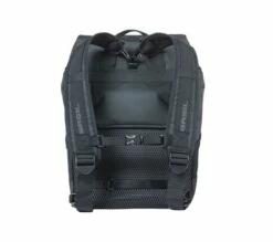 Basil Miles Tarpaulin Fietsrugzak - Zwart/oranje -Abus Shop basil miles tarpaulin bicycle daypack 17 liter black e 884113