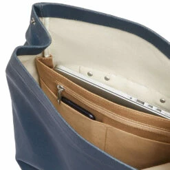 BROOKS ENGLAND Brooks Pickwick Cotton Canvas Rugzak - 26L - Rust/brick -Abus Shop brooks pickwick cotton canvas 26l dark blue black 6 1562427 1