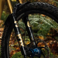 FOX CUSTOM Decal Kit For Fork & Rear Shock - Stealth Black -Abus Shop fox am decal lifestyle carousel 1121084 8